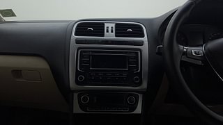 Used 2015 Volkswagen Polo [2010-2014] Highline1.2L (P) Petrol Manual interior MUSIC SYSTEM & AC CONTROL VIEW