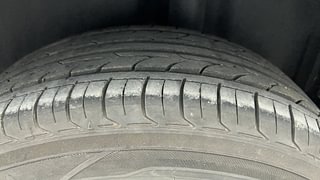 Used 2021 Volkswagen Polo Comfortline 1.0 TSI Petrol Manual tyres LEFT REAR TYRE TREAD VIEW