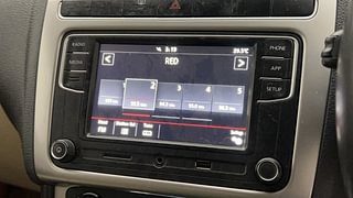 Used 2018 Volkswagen Polo [2015-2019] Highline1.2L (P) Petrol Manual top_features Touch screen infotainment system
