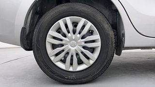 Used 2018 Maruti Suzuki Dzire [2017-2020] VDi AMT Diesel Automatic tyres RIGHT REAR TYRE RIM VIEW