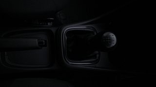 Used 2018 Volkswagen Ameo [2016-2020] Trendline 1.5L (D) Diesel Manual interior GEAR  KNOB VIEW
