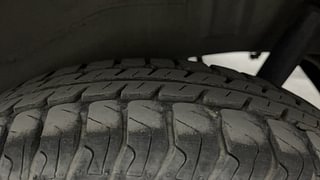 Used 2014 Maruti Suzuki Wagon R 1.0 [2010-2019] LXi Petrol Manual tyres LEFT REAR TYRE TREAD VIEW