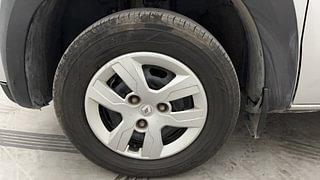 Used 2016 Renault Kwid [2015-2019] RXT Petrol Manual tyres LEFT FRONT TYRE RIM VIEW