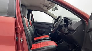 Used 2017 Renault Kwid [2015-2019] RXT Petrol Manual interior RIGHT SIDE FRONT DOOR CABIN VIEW