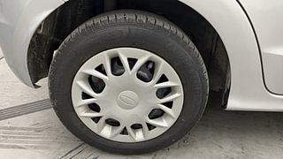 Used 2016 Ford Figo [2015-2019] Trend 1.2 Ti-VCT Petrol Manual tyres RIGHT REAR TYRE RIM VIEW