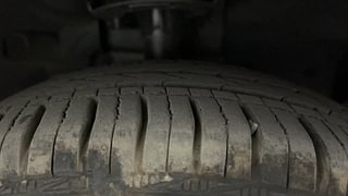 Used 2016 Ford Figo [2015-2019] Trend 1.2 Ti-VCT Petrol Manual tyres RIGHT FRONT TYRE TREAD VIEW