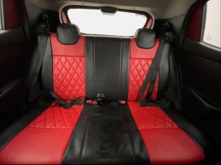 Used 2017 Renault Kwid [2015-2019] RXT Petrol Manual interior REAR SEAT CONDITION VIEW