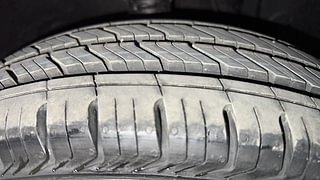 Used 2016 Hyundai Eon [2011-2018] Era + (O) Petrol Manual tyres RIGHT FRONT TYRE TREAD VIEW