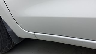 Used 2021 Maruti Suzuki Swift VXI AMT Petrol Automatic dents MINOR SCRATCH