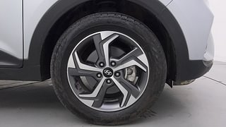 Used 2019 Hyundai Creta [2018-2020] 1.6 SX AT VTVT Petrol Automatic tyres RIGHT FRONT TYRE RIM VIEW