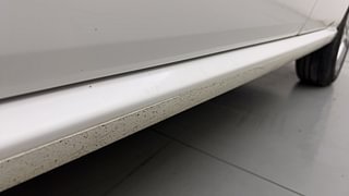 Used 2015 Volkswagen Polo [2010-2014] Highline1.2L (P) Petrol Manual dents MINOR SCRATCH