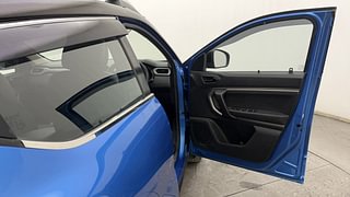 Used 2021 Renault Kiger RXZ 1.0 Turbo MT Dual Tone Petrol Manual interior RIGHT FRONT DOOR OPEN VIEW