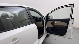Used 2015 Volkswagen Polo [2010-2014] Highline1.2L (P) Petrol Manual interior RIGHT FRONT DOOR OPEN VIEW