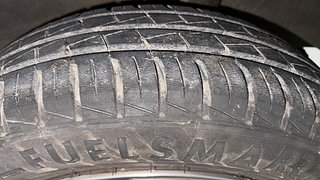 Used 2022 Renault Kwid CLIMBER 1.0 AMT Opt Petrol Automatic tyres LEFT REAR TYRE TREAD VIEW