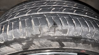 Used 2021 Honda City ZX CVT Petrol Automatic tyres RIGHT REAR TYRE TREAD VIEW