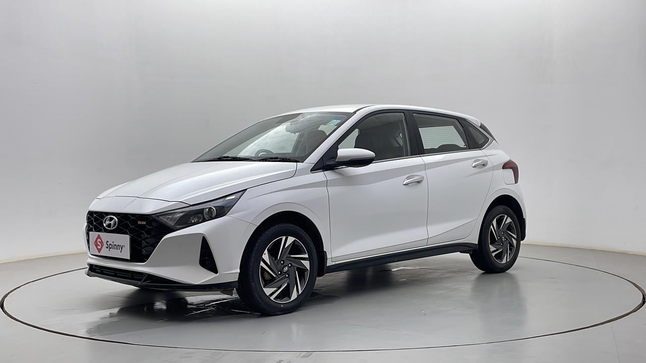 New Hyundai i20 exterior LEFT FRONT CORNER VIEW