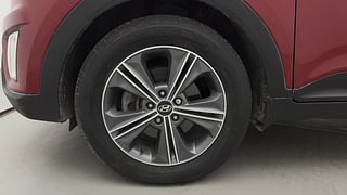 Used 2015 Hyundai Creta [2015-2018] 1.6 SX Plus Diesel Manual tyres LEFT FRONT TYRE RIM VIEW