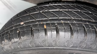 Used 2022 Renault Kwid CLIMBER 1.0 AMT Opt Petrol Automatic tyres RIGHT REAR TYRE TREAD VIEW