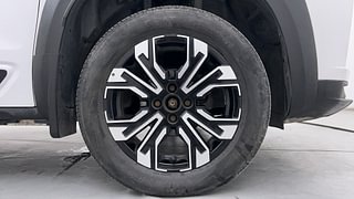 Used 2021 Renault Kiger RXZ Turbo CVT Petrol Automatic tyres RIGHT FRONT TYRE RIM VIEW