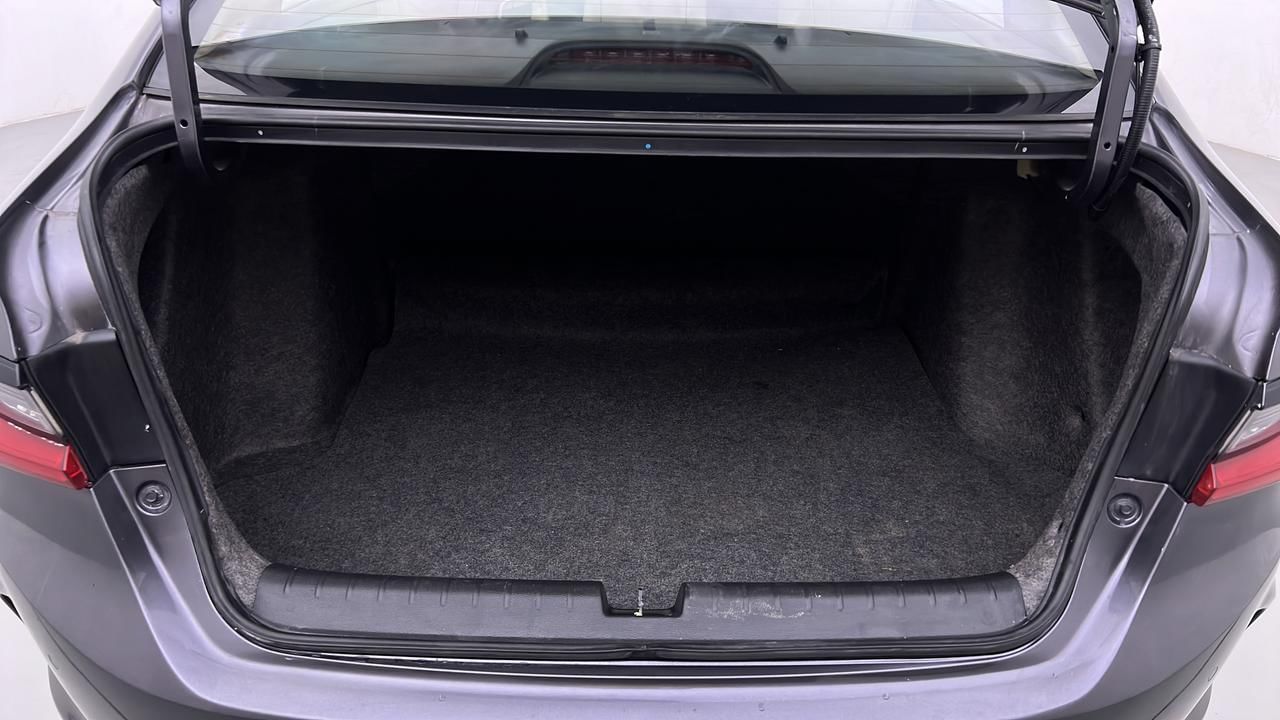 New Honda City interior DICKY INSIDE VIEW