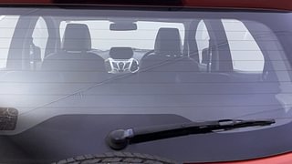 Used 2017 Ford EcoSport [2015-2017] Titanium 1.0L Eco Boost Petrol Manual top_features Rear wiper