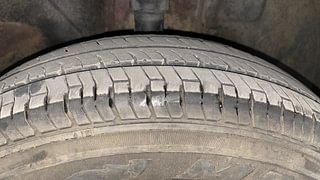 Used 2017 Renault Kwid [2015-2019] RXT Petrol Manual tyres RIGHT FRONT TYRE TREAD VIEW