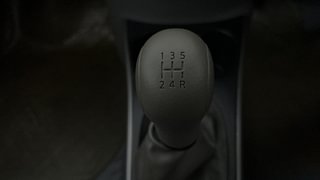 Used 2013 Nissan Sunny [2011-2014] XL Petrol Manual interior GEAR  KNOB VIEW