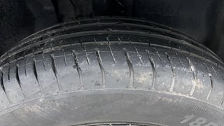 Used 2023 Tata Punch Adventure AMT Petrol Automatic tyres RIGHT FRONT TYRE TREAD VIEW
