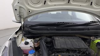 Used 2022 Hyundai Grand i10 Nios Asta AMT 1.2 Kappa VTVT Petrol Automatic engine ENGINE RIGHT SIDE HINGE & APRON VIEW