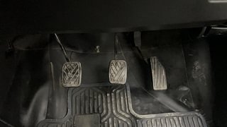 Used 2020 Maruti Suzuki Baleno [2019-2022] Delta Petrol Petrol Manual interior PEDALS VIEW