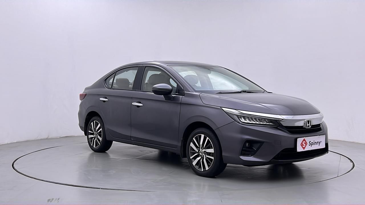 New Honda City exterior RIGHT FRONT CORNER VIEW