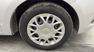 Used 2016 Ford Figo [2015-2019] Trend 1.2 Ti-VCT Petrol Manual tyres RIGHT FRONT TYRE RIM VIEW