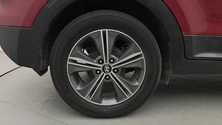 Used 2015 Hyundai Creta [2015-2018] 1.6 SX Plus Diesel Manual tyres RIGHT REAR TYRE RIM VIEW