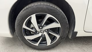 Used 2024 Toyota Glanza V AMT Petrol Automatic tyres LEFT FRONT TYRE RIM VIEW