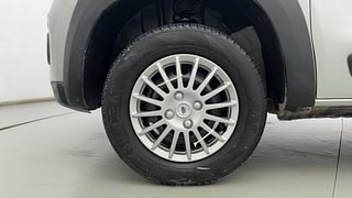 Used 2018 Renault Kwid [2015-2019] RXL Petrol Manual tyres LEFT FRONT TYRE RIM VIEW