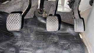 Used 2021 Maruti Suzuki Eeco AC 5 STR Petrol Manual interior PEDALS VIEW