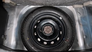 Used 2017 Maruti Suzuki Ignis [2017-2020] Zeta AMT Petrol Petrol Automatic tyres SPARE TYRE VIEW