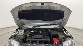 Used 2016 Renault Kwid [2015-2019] RXT Petrol Manual engine ENGINE & BONNET OPEN FRONT VIEW