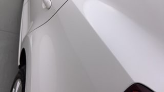 Used 2015 Volkswagen Polo [2010-2014] Highline1.2L (P) Petrol Manual dents MINOR SCRATCH