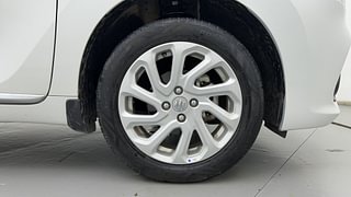 Used 2023 Maruti Suzuki Baleno Zeta Petrol Petrol Manual tyres RIGHT FRONT TYRE RIM VIEW