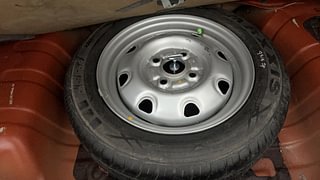 Used 2012 Maruti Suzuki Alto K10 [2010-2014] LXi Petrol Manual tyres SPARE TYRE VIEW