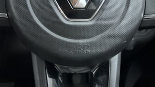 Used 2022 Renault Kwid CLIMBER 1.0 AMT Opt Petrol Automatic top_features Airbags