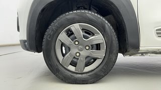 Used 2019 Renault Kwid [2017-2019] RXT 1.0 SCE Special (O) Petrol Manual tyres LEFT FRONT TYRE RIM VIEW