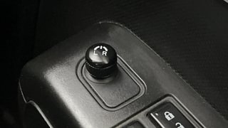 Used 2021 Maruti Suzuki Wagon R 1.0 [2019-2022] VXI Petrol Manual top_features Adjustable ORVM