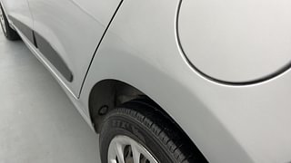 Used 2018 Hyundai Grand i10 [2017-2020] Sportz 1.2 CRDi Diesel Manual dents MINOR SCRATCH