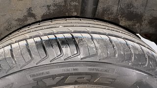 Used 2017 Renault Kwid [2015-2019] RXT Petrol Manual tyres LEFT REAR TYRE TREAD VIEW