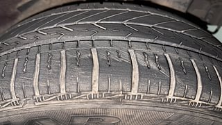 Used 2015 Hyundai Grand i10 [2013-2017] Asta AT 1.2 Kappa VTVT Petrol Automatic tyres LEFT REAR TYRE TREAD VIEW