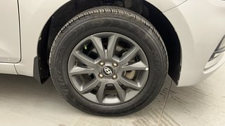 Used 2018 Hyundai Elite i20 [2018-2020] Asta 1.2 Petrol Manual tyres RIGHT FRONT TYRE RIM VIEW