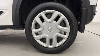 Used 2022 Renault Kiger RXT MT Petrol Manual tyres LEFT REAR TYRE RIM VIEW