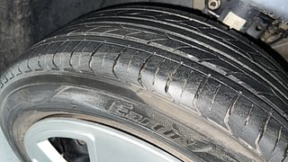 Used 2019 Volkswagen Ameo [2016-2020] 1.0 Comfortline Petrol Petrol Manual tyres LEFT FRONT TYRE TREAD VIEW